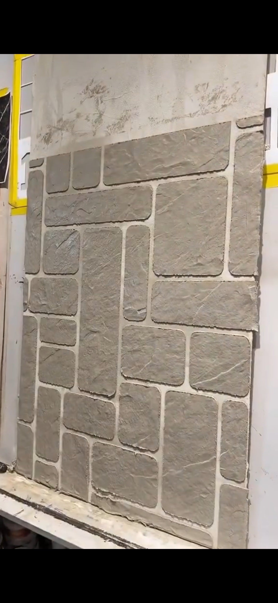 Realistic masonry on an accent wall - stencil DFA Facade Stone 0.3-1 mm (F00006)