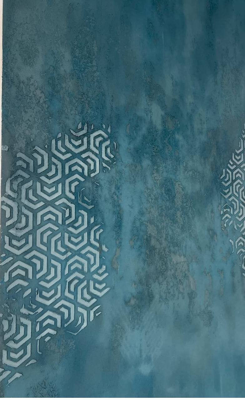 Experiment with space: DFA stencil "Geometry" for a unique interior 0.3-1 mm (G00014)
