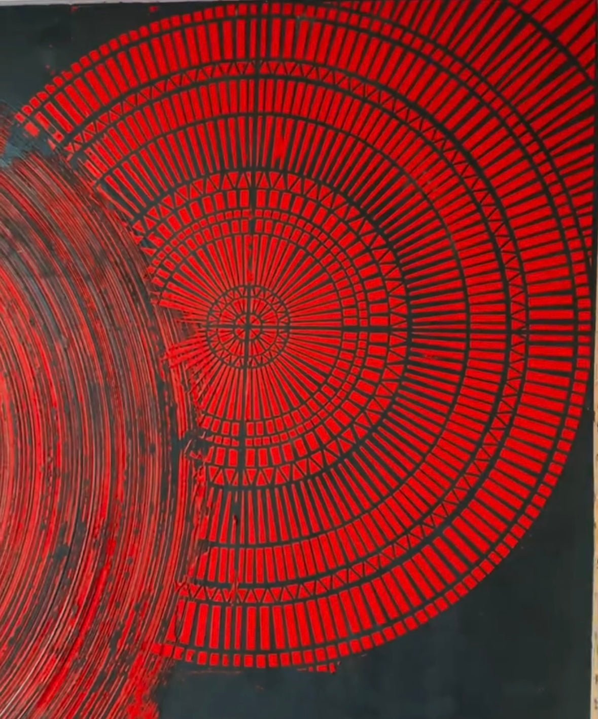 Create unique walls with DFA Stencil Round Pattern 0.3-1mm (C00125)