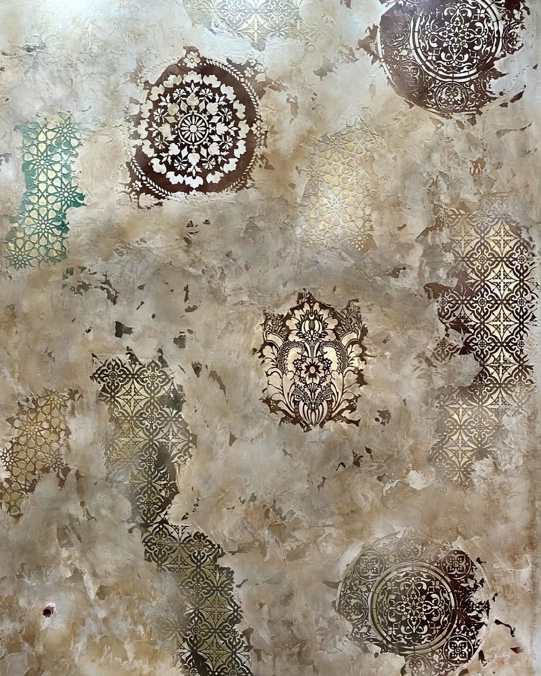 Elegant wall pattern with stencil DFA Damask 0.3-1 mm (D00025)