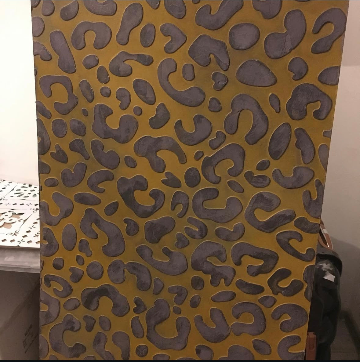 Leopard skin texture for the interior - premium stencil DFA Nature 0.3-1 mm (P00037)
