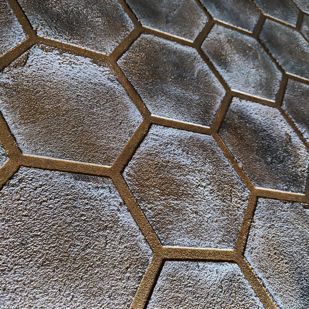 Dynamics and style: Geometric stencil "Honeycomb" for decorative plaster 0.3-1 mm (G00031)