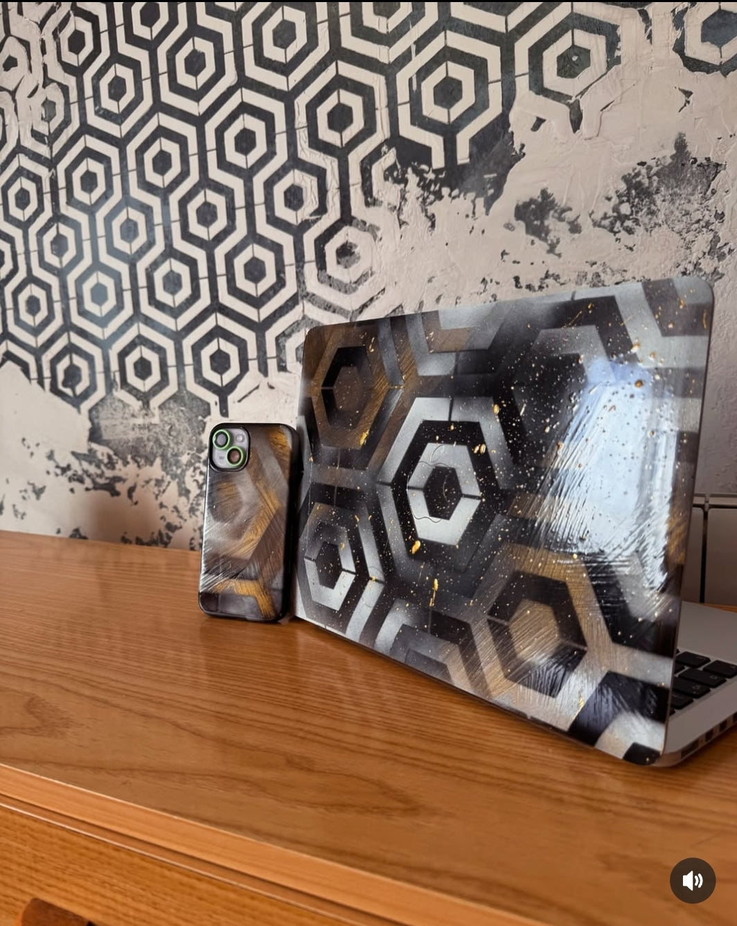 Unique geometric interior design with DFA stencil Geometry 0.3-1mm (G00025)