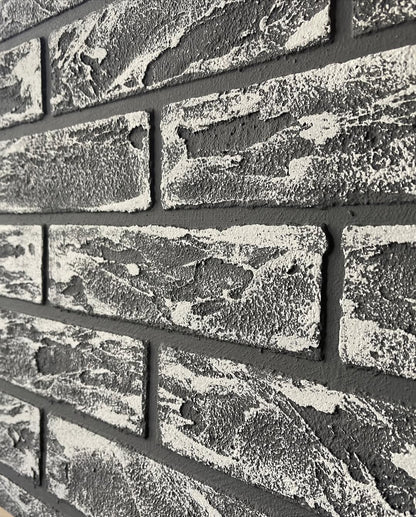 DFA Stencil Facade Bricks reusable for decorative plaster and paint 0.3-1mm 39*78 6x25 + as a gift border and separate brick 25x6.5 (F00001)