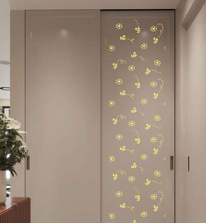 Bees on the walls – a magical atmosphere for a child's room with DFA 0.3–1 mm (E00099)