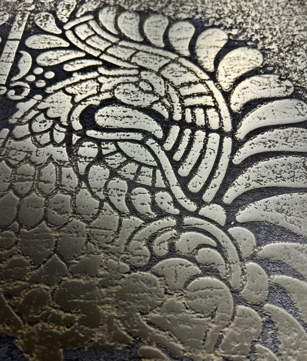 Elegance and classic with DFA stencil Royal Damask 0.3-1 mm (D00022)