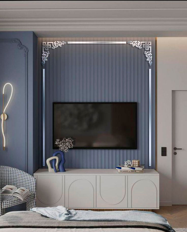 Elegant accent: DFA mirror corner pattern for your interior, 2pcs/4pcs (YA00029)