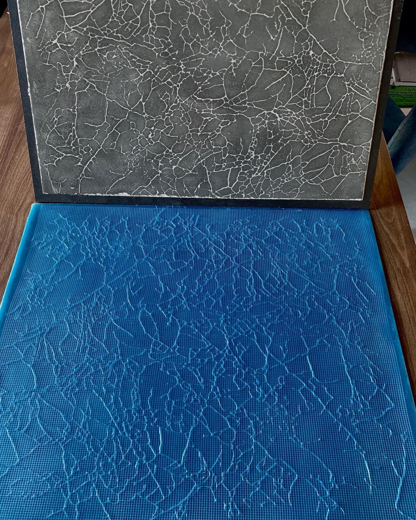 Silicone mold for decoration Marble veins blue W00001