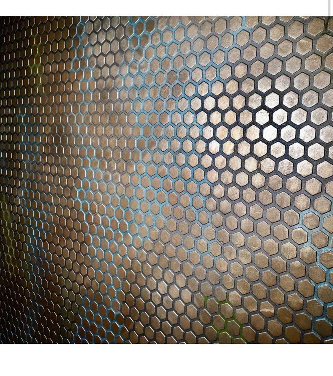 Trendy geometric decor in a few steps with DFA stencil Geometry Honeycomb 0.3-1 mm (G00030)