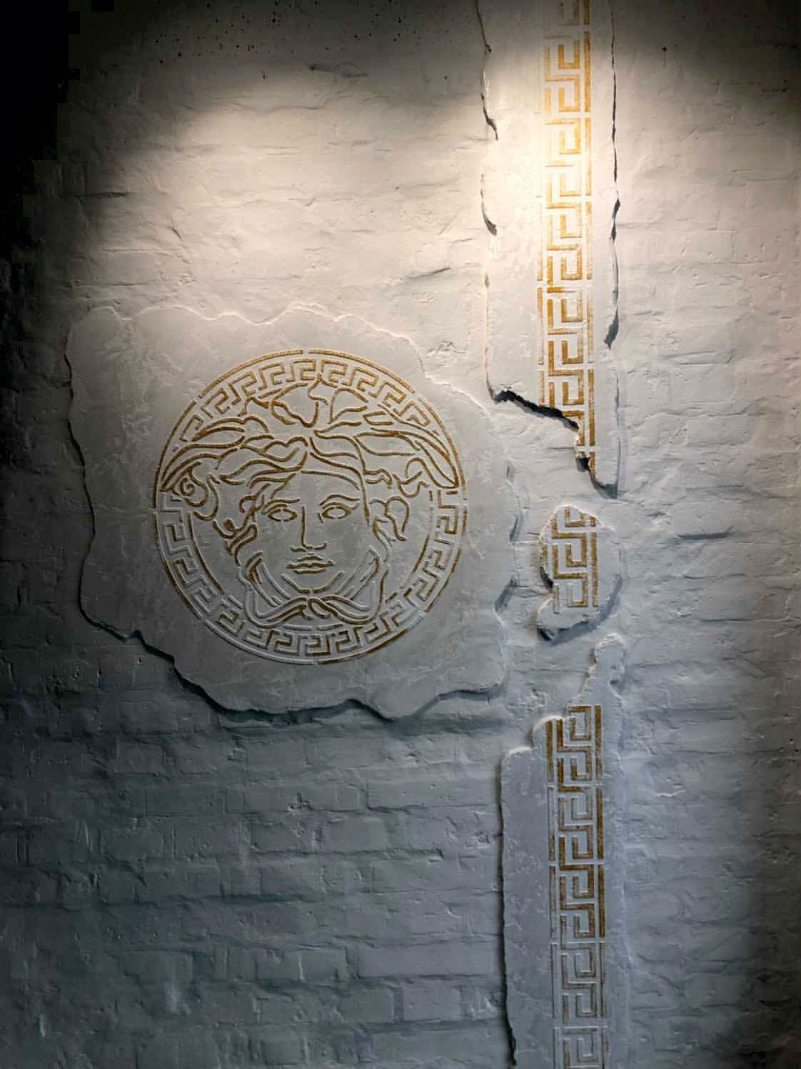 Versace Luxury Style DFA Stencil Round Pattern for Paint and Plaster 0.3-1mm (C00033)