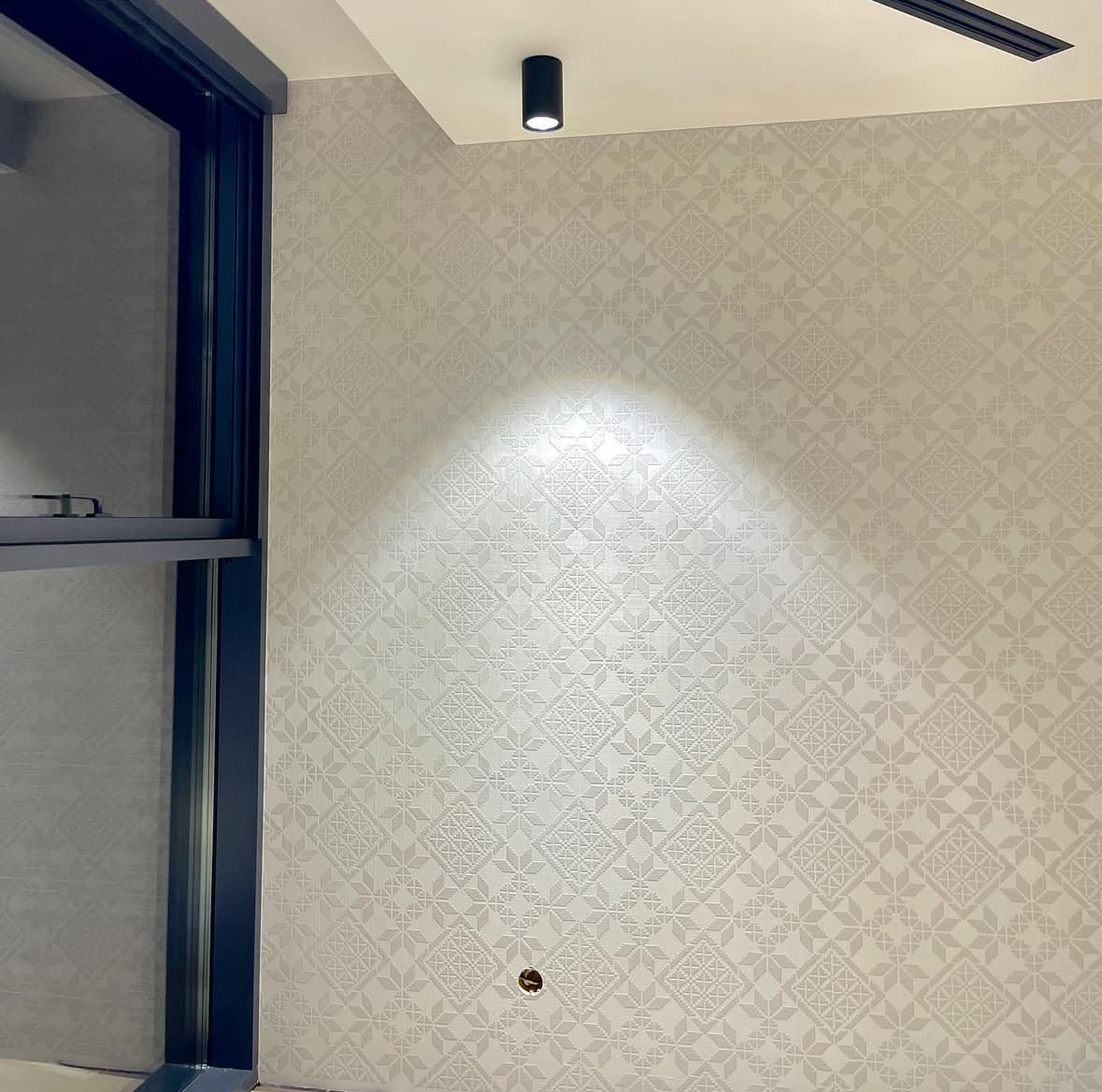 Create a unique Ukrainian decor with your own hands with the DFA stencil 'Vysyvanka' 0.3-1 mm (Z00007)
