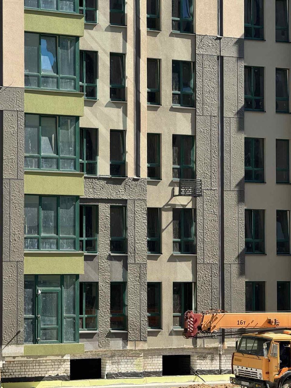 Facade works