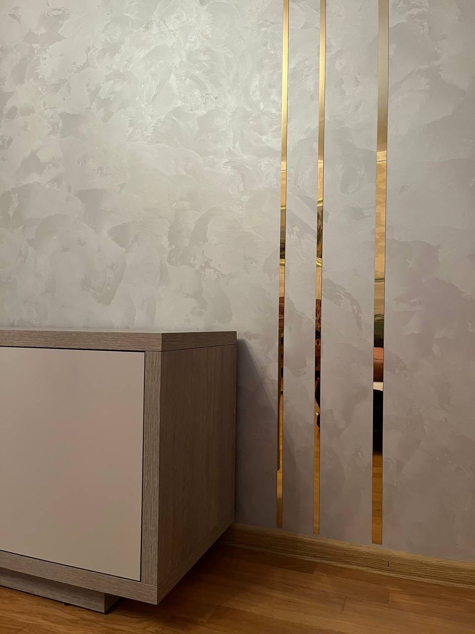 Set of 10 Mirror Wall Decor Sticker Magic Stripes DFA (Gold Stripes for Wall) Size 10m - 20mm/25mm/30mm/ (Y00010)