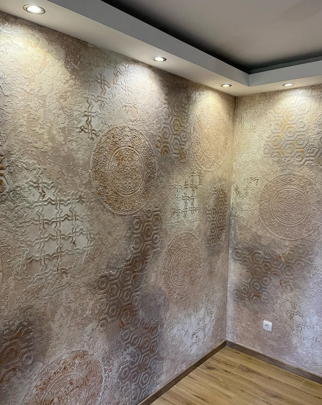 Set for wall decoration DFA (Geometry 25 + Geometry 3 + Round 14) for plaster and paint 0.3-1 mm (N00049)