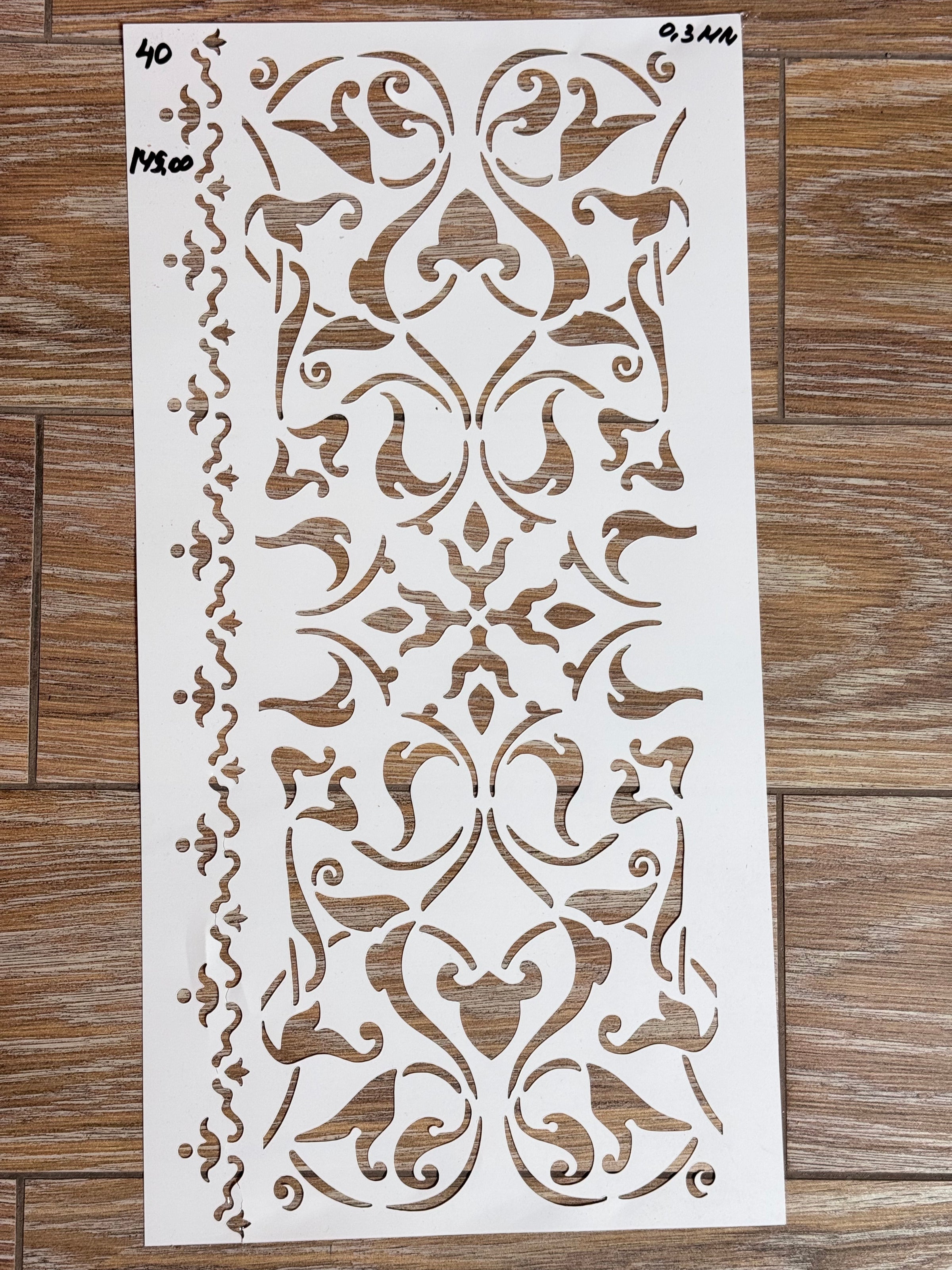 Stencil number 40 for paint