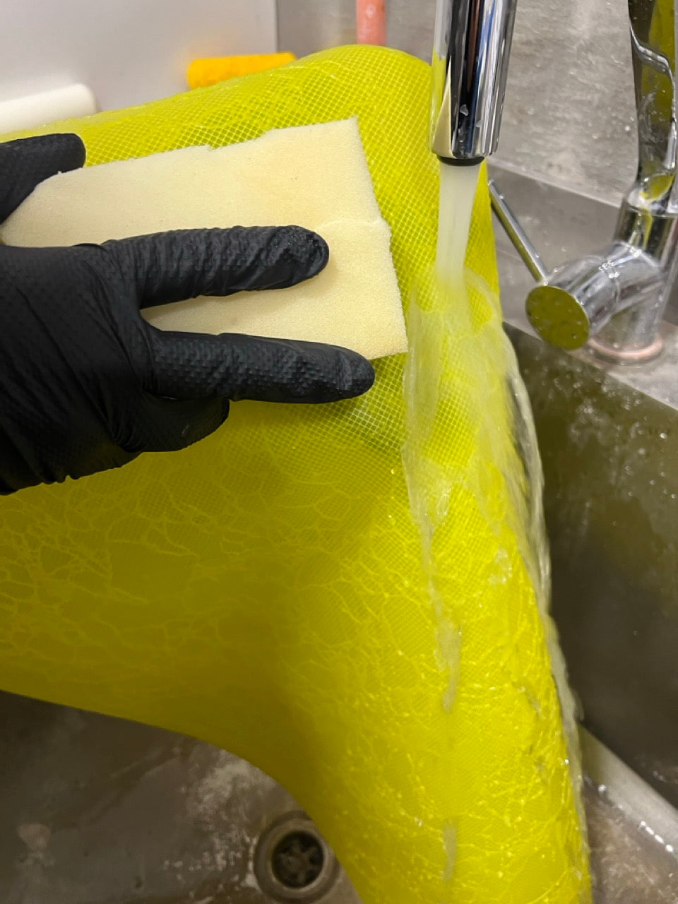 Silicone mold for decoration Marble veins yellow W00002